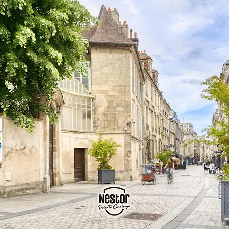 Casa Pinho — Chateau, Vaugueux & Balcon *